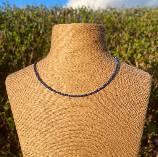 Lapis Lazuli Choker, Dainty Necklace, Gemstone Necklace, Healing Crystals, Beaded Necklace, Minimalistic Necklace Jewelry, Crystal Gifts