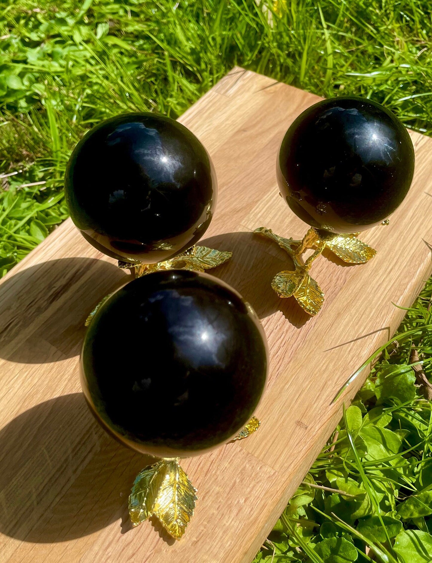 Obsidian Sphere, Home Protection, Healing Crystal, Energy Cleansing, Negative Chakra Energy, Spiritual WellBeing, Meditation Aid, Home Decor
